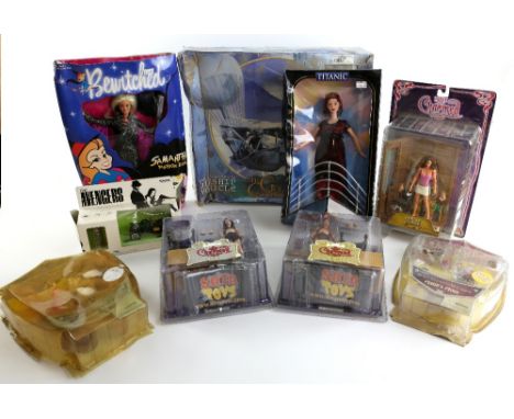 Boxed promotional toys including Corgi 'The Avengers' (00101), Pop Co The Golden Compass 'Lee Soresby's Airship Vehicle', The