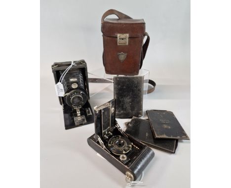 Klito Junior folding reprographic plate camera with Ensign Simplex II lens in original leather box case with various dark sli