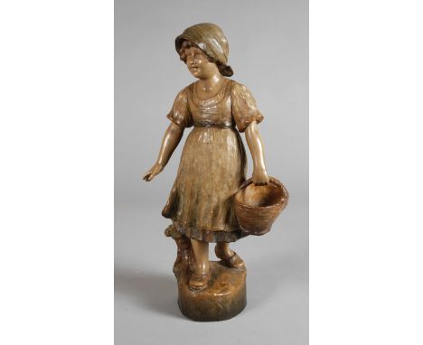 Cherc, Mädchen mit KorbEntwurf um 1905, signiert Cherc (wohl Pseudonym für Hans Schoerk), Hersteller Friedrich Goldscheider W