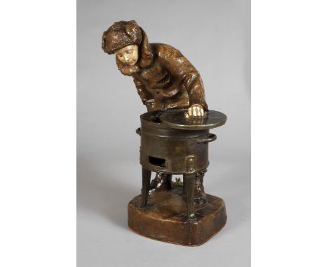 Leclancher, Kastanienkocherum 1905, signiert, Hersteller Goldscheider Wien, geprägter Schriftzug Fabriqué en Autriche 1885-19