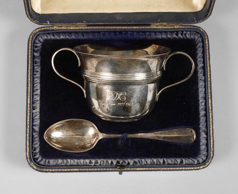 Taufgeschenk Silberum 1905, Silber gestempelt Lion Passant, Stadtmarke London und Jahreszeichen K, Meister Samuel Walton Smit