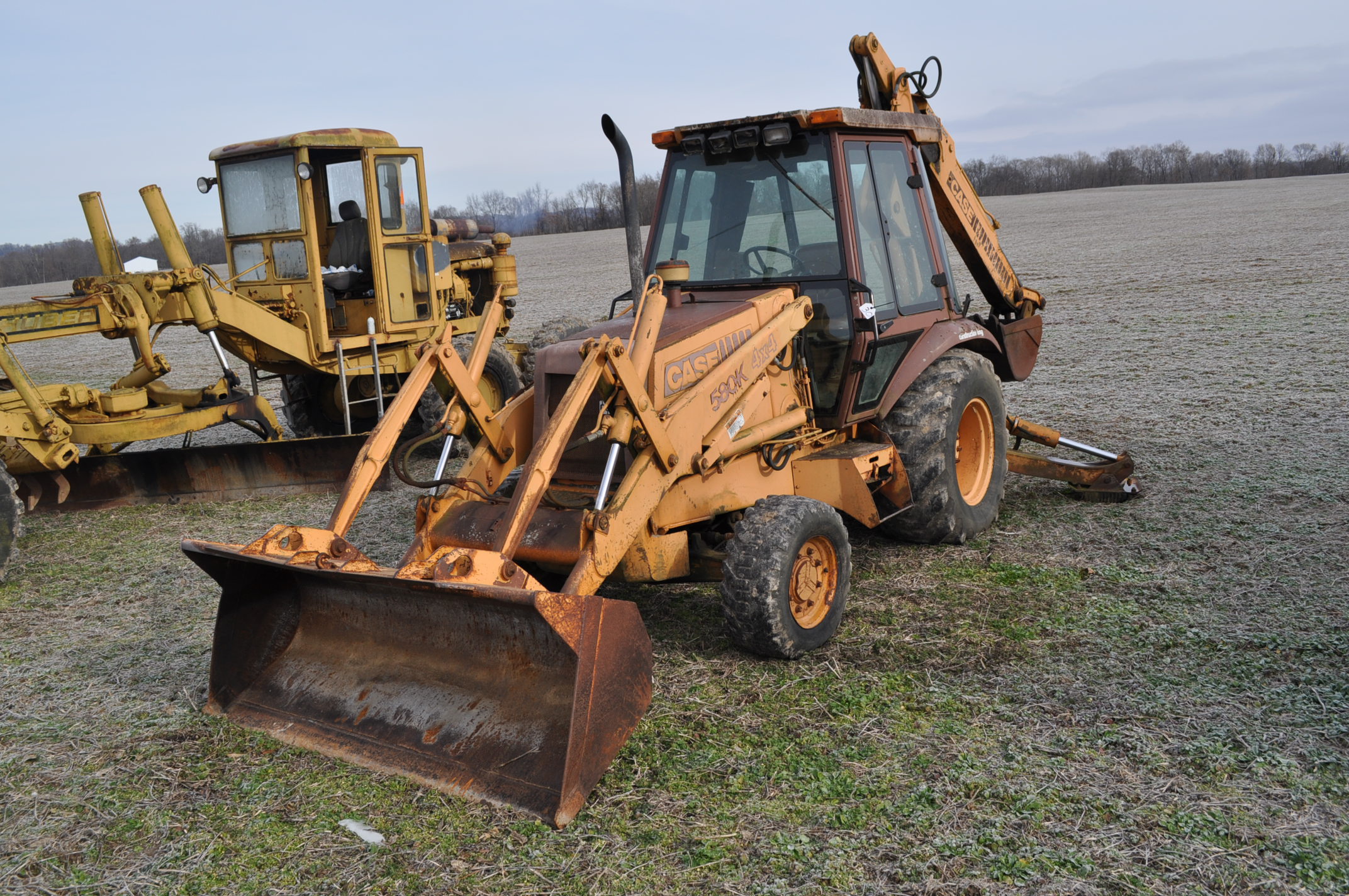 Case 580 K backhoe, 4x4 extendahoe, 19.5 L 24 rear tires, 1216.5