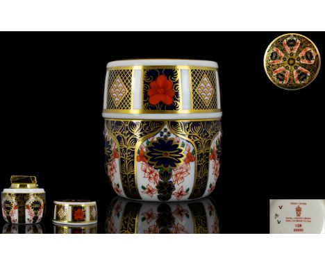 Royal Crown Derby Imari Patterned Round Barrel Lighter, Pattern 1128, Date 1979. Height 3 Inches - 7.5 cm. 1st Quality &amp; 