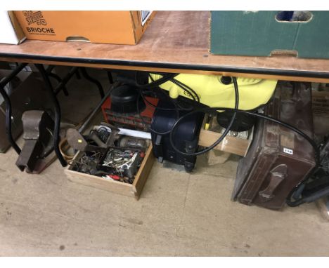 Quantity of tools to include a Karcher washer