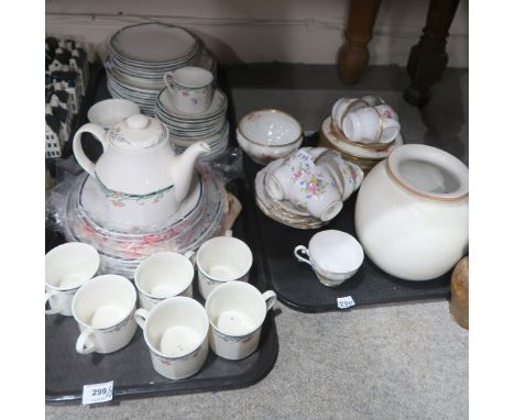 A lot comprising Royal Doulton 'Juno' pattern tea service, Royal Standard floral &amp; gilt decorated cups and saucers along 