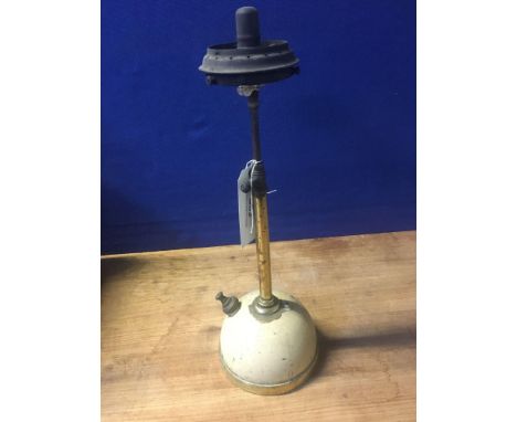 Sale Item:    CREAM TL106 TILLEY LAMP   Vat Status:   No Vat   Buyers Premium:  This lot is subject to a Buyers Premium of 1