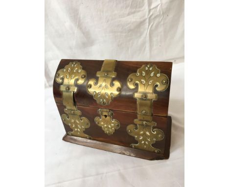  Sale Item:    WOOD &amp; BRASS LETTER CASKET (AF)   Vat Status:   No Vat   Buyers Premium:  This lot is subject to a Buyers 