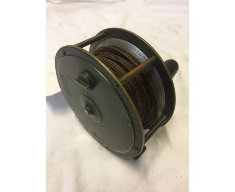  Sale Item:    ANDERSON &amp; SONS EDINBURGH FISHING REEL  Vat Status:   No Vat   Buyers Premium:  This lot is subject to a B