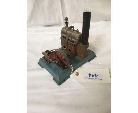  Sale Item:    MINIATURE STEAM ENGINE   Vat Status:   No Vat   Buyers Premium:  This lot is subject to a Buyers Premium of 15