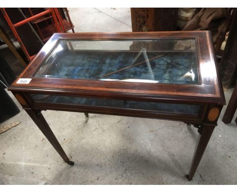  Sale Item:    MAHOGANY INLAID DISPLAY TABLE (AF)  Vat Status:   No Vat   Buyers Premium:  This lot is subject to a Buyers Pr