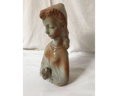  Sale Item:    WEDGWOOD PRAYING FIGURE   Vat Status:   No Vat   Buyers Premium:  This lot is subject to a Buyers Premium of 1