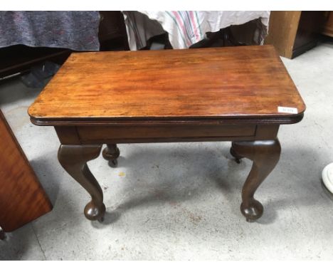  Sale Item:    MAHOGANY FOLD OVER TABLE (AF)   Vat Status:   No Vat   Buyers Premium:  This lot is subject to a Buyers Premiu