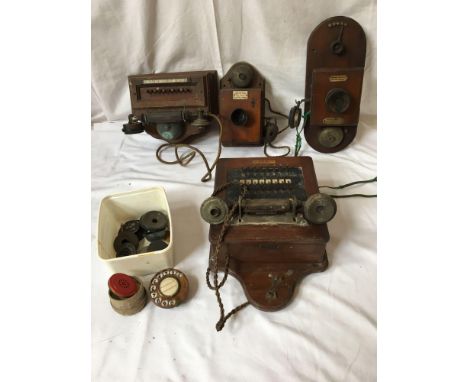 Sale Item:    VINTAGE TELEPHONE SET (AF)   Vat Status:   No Vat   Buyers Premium:  This lot is subject to a Buyers Premium o