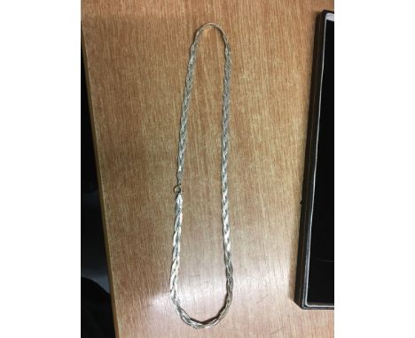  Sale Item:    BOXED SILVER LEAF NECK CHAIN   Vat Status:   No Vat   Buyers Premium:  This lot is subject to a Buyers Premium