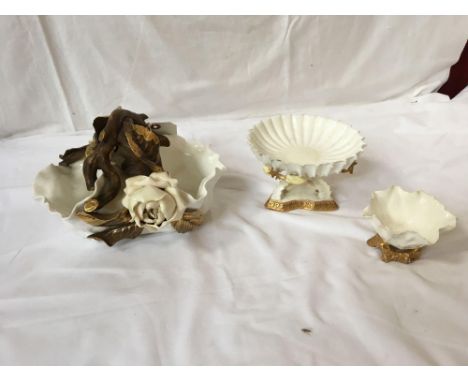  Sale Item:    3 PCS MOORES CHINA (AF)   Vat Status:   No Vat   Buyers Premium:  This lot is subject to a Buyers Premium of 1