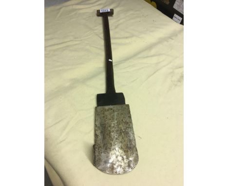  Sale Item:    PEAT SPADE (AF)   Vat Status:   No Vat   Buyers Premium:  This lot is subject to a Buyers Premium of 15% + Vat