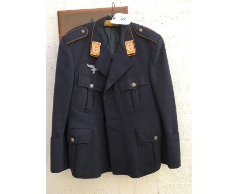  Sale Item:    GERMAN JACKET- SAYS SIZE 8 ?   Vat Status:   No Vat   Buyers Premium:  This lot is subject to a Buyers Premium