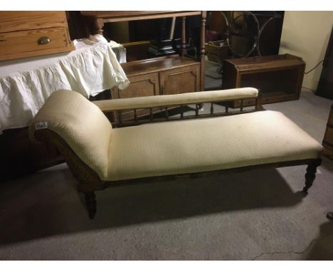  Sale Item:    CHAISE LONGUE   Vat Status:   No Vat   Buyers Premium:  This lot is subject to a Buyers Premium of 15% + Vat @