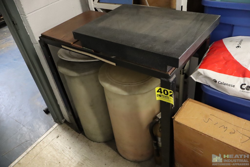Lot 402
