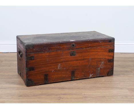 AN EARLY 20TH CENTURY BRASS BOUND CAMPHOR WOOD TRUNK91cm wide; 45cm deep; 41cm high