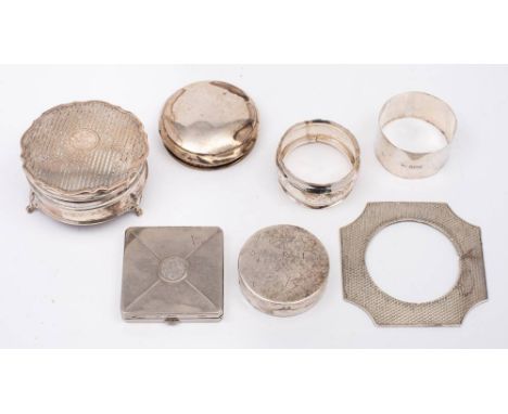 A mixed lot of silverwares, various makers and dates: includes silver ring casket, maker E S Barnsley & Co, Birmingham, 1921,