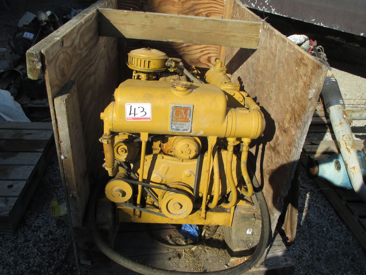 GM BEDFORD DIESEL MODEL 110SN 2410/PL0815 MARINE ENGINE
