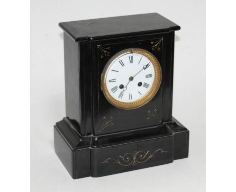 A black slate mantel clock, height 27.5cm, with pendulum (missing bell).  