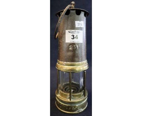 ACC Ltd brass miner's safety lamp with stamped no. 231, in used condition.(B.P. 24% incl. VAT)