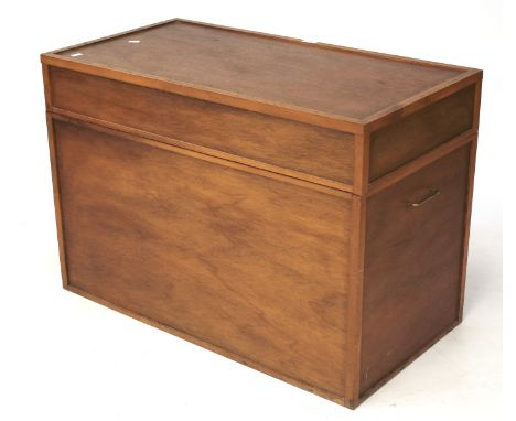 A contemporary plywood blanket trunk. Metal handles to either side, L92cm x D49cm x H64cm