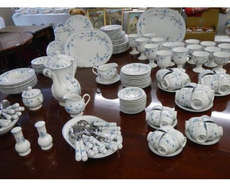 An eight setting Noritake tea and dinner service with meat platters, COLLECT ONLY.