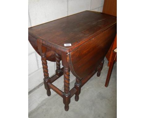 An oak gate leg drop leaf table, COLLECT ONLY.