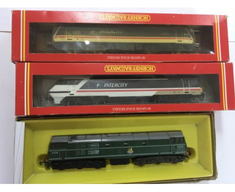 A collection of 4 boxed Hornby diesel locomotives , numbers R157 with carriage No R334, R 357, R240 and R 242