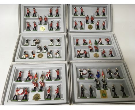 A collection of boxed Britains soldiers set including York and Lancaser regiment x2, Drum and bugle team of Fleet Marine Forc