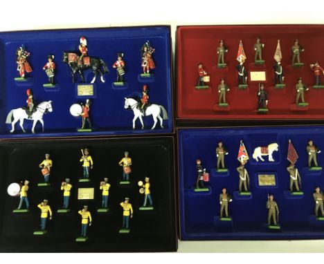 A collection of boxed Britons soldiers including , United States Army band of Washington D.C, Parachute Regiment, Royal Scots
