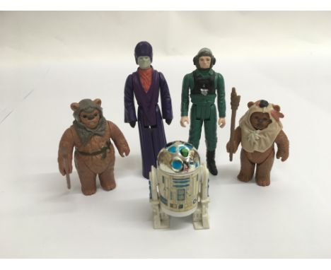 Five vintage Star Wars last 17 figures comprising Imperial Dignitary, Romba, Paploo, A Wing Pilot and R2D2 with green sensors