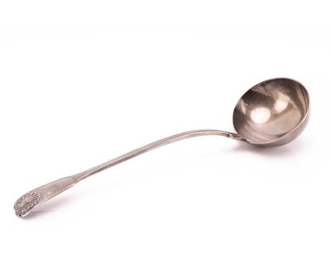 A fiddle thread and shell pattern soup ladle, with crest engraved to the terminal.34.2 cm long.10ozt