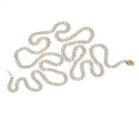 A single row pearl necklace, 110cm. With a pierced gold clasp.Accompanied by report number 10408 dated 2nd November 2014 from