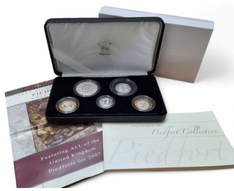 A Royal Mint 2007 Silver Proof Piedfort Collection comprising The Diamond Wedding Anniversary Piedfort Crown, 925 silver, 56.