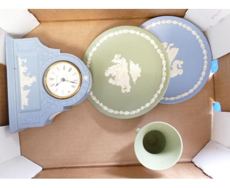 A Collection of Wedgwood items including: Blue Jasperware &amp; Sage Green Mantle Clock, Plates &amp; vase: 