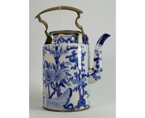 Large Chinese Blue &amp; White Teapot with Brass Fittings: height 27cm 