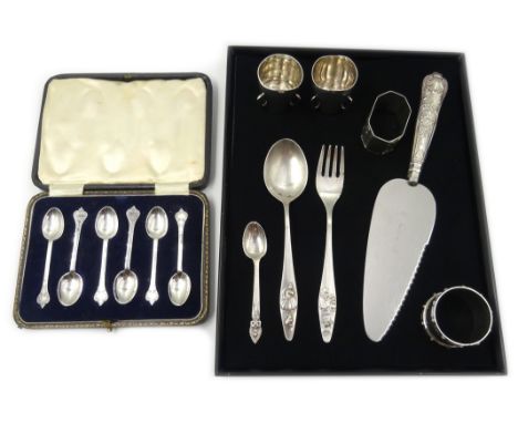 Pair of silver mether cups by James Woods &amp; Sons Birmingham 1918, set of six small coffee spoons cased, child's spoon and