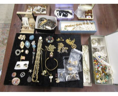 A collection of costume jewellery inc jade earrings and rolled gold bangle, a cheroot holder etc etc