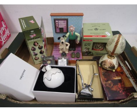Collectors lot- Dads Army christmas dvd collection and mug, Wallace and Grommit alarm clock, Pandora bauble, Faberge style eg