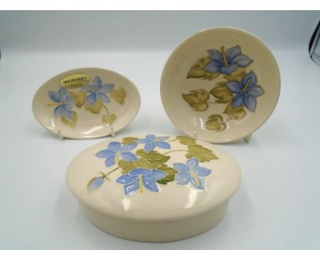 3 Moorcroft Blue Campanula on cream background items to incl trinket box with lid, approx 13.5cm long, small bowl approx 11.5