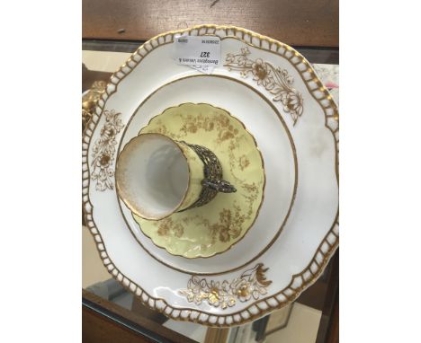 A Spode City of London plate; together with a Royal Worcester cabinet cup and saucer