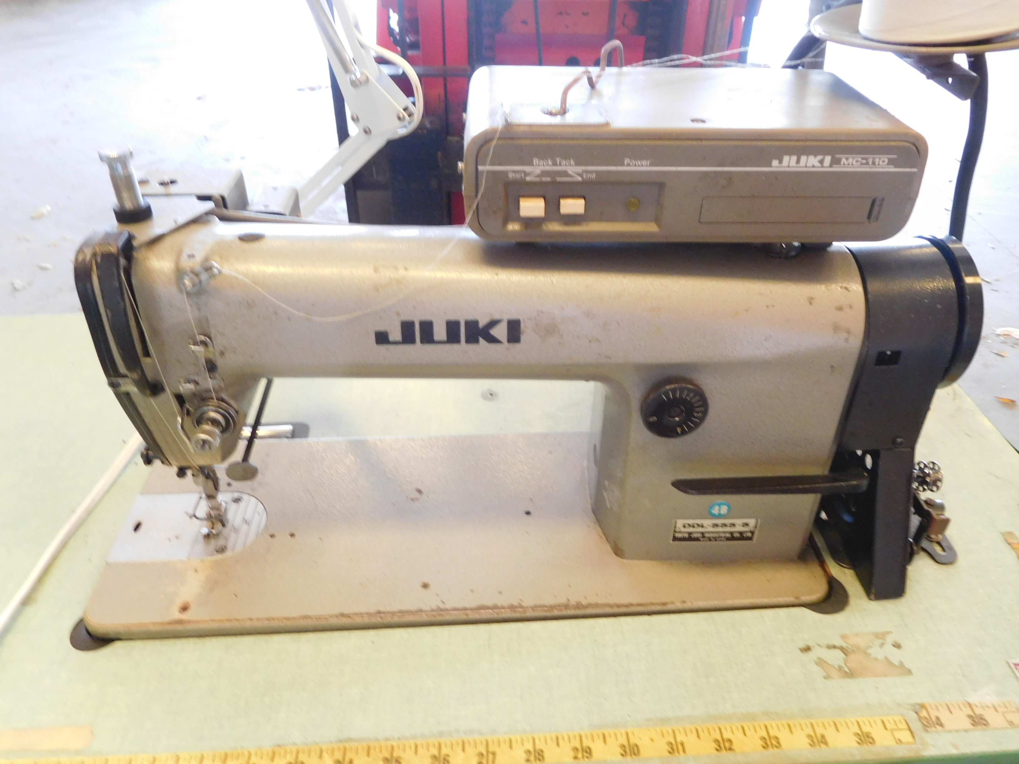 JUKI DDL5554 SEWING MACHINE WITH MC110 ATTACHMENT LOCATED IN NEW