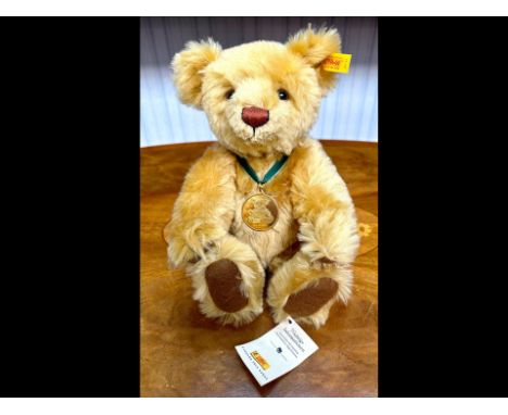 Steiff Jointed 2001 Danbury Mint Edition Teddy Bear, glass eyes, moveable joints, leather paws.  Complete with tags, made wit