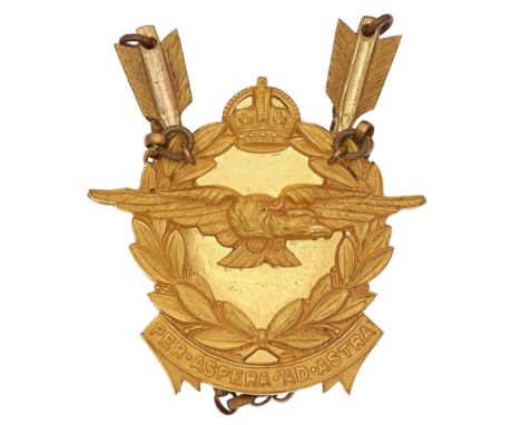 South African Air Force Officer’s pouch belt plate circa A fine scarce die-stamped gilt example. Crowned laurel sprays on ‘PE