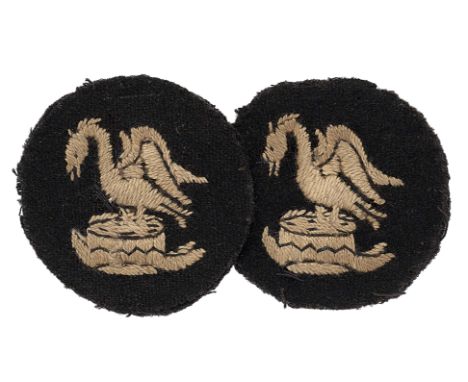 Pair of 30th Division WW1 felt cloth formation signs.Good examples. White crest of Lord Derby embroidered on black felt discs
