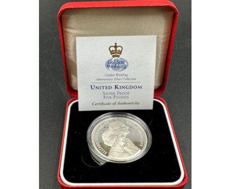 A Royal Mint Silver Proof Five Pounds, Golden wedding Anniversary Collection